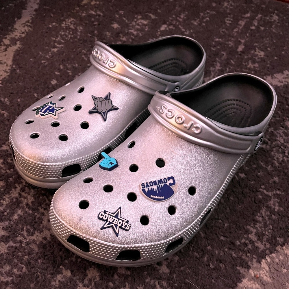 Crocs